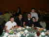 Carlos Dickens con la familia de Marco Lara
